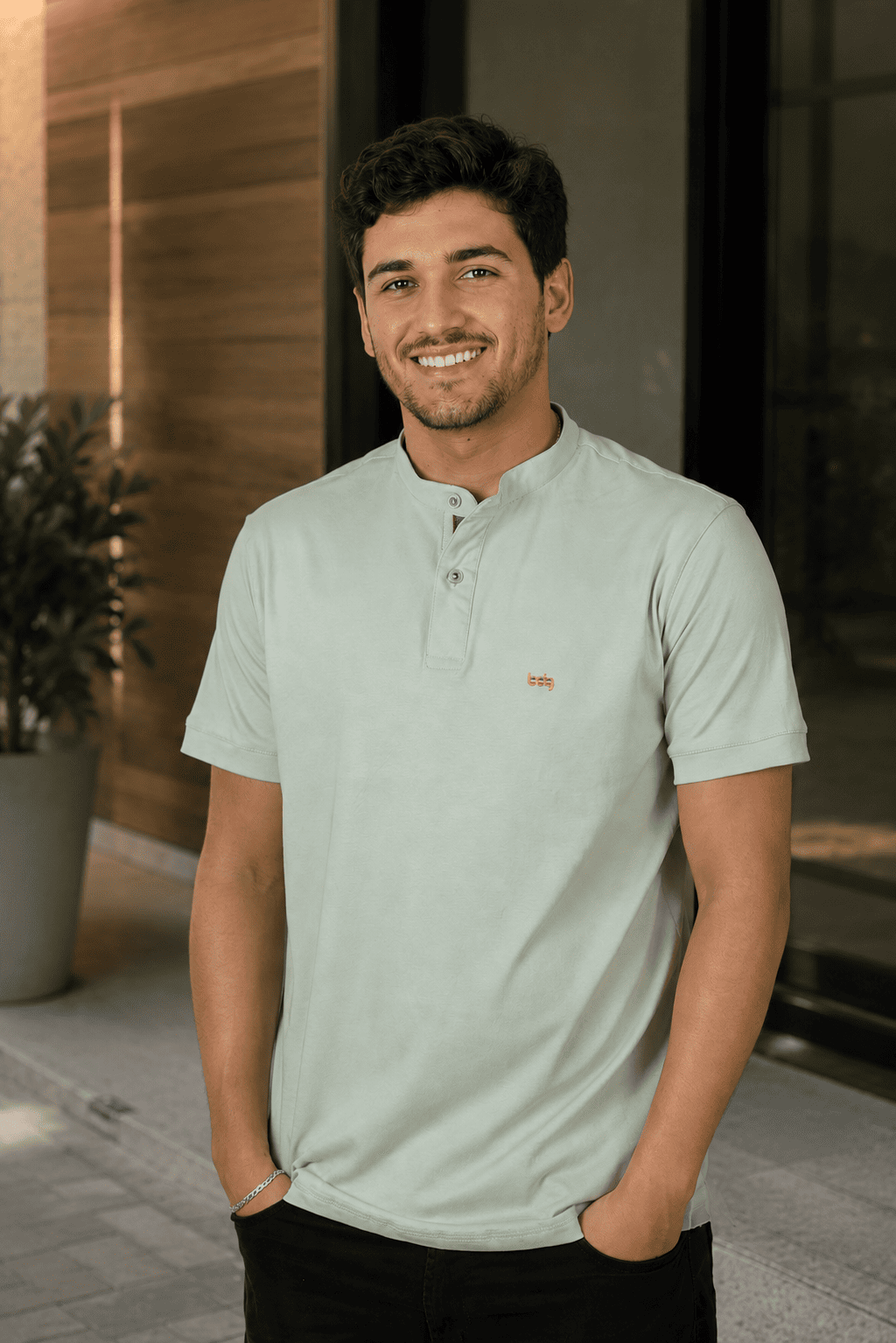 Camisa Masculina Gola Padre Oliveiras